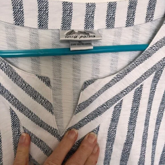 Wild Palm XL Blouse Vertical Stripes Navy on White - Picture 5 of 7